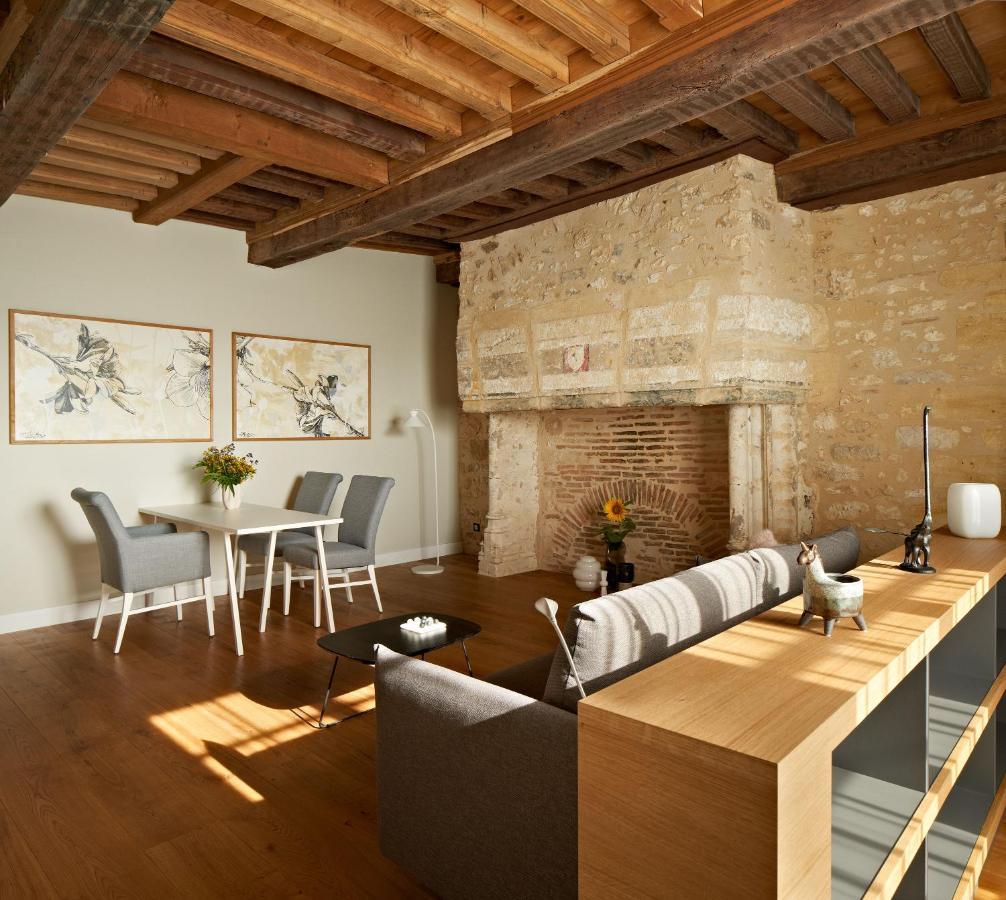 Hotel Le Chevalier Bleu มงปาซิเยร์ ภายนอก รูปภาพ